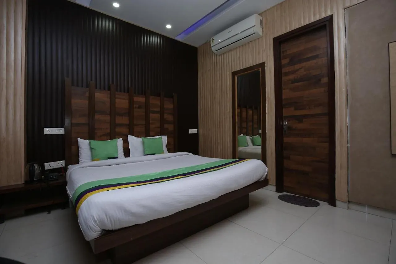 Hotel Black Diamond Mohali