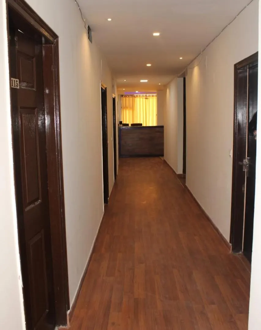 Hotel Black Diamond Mohali